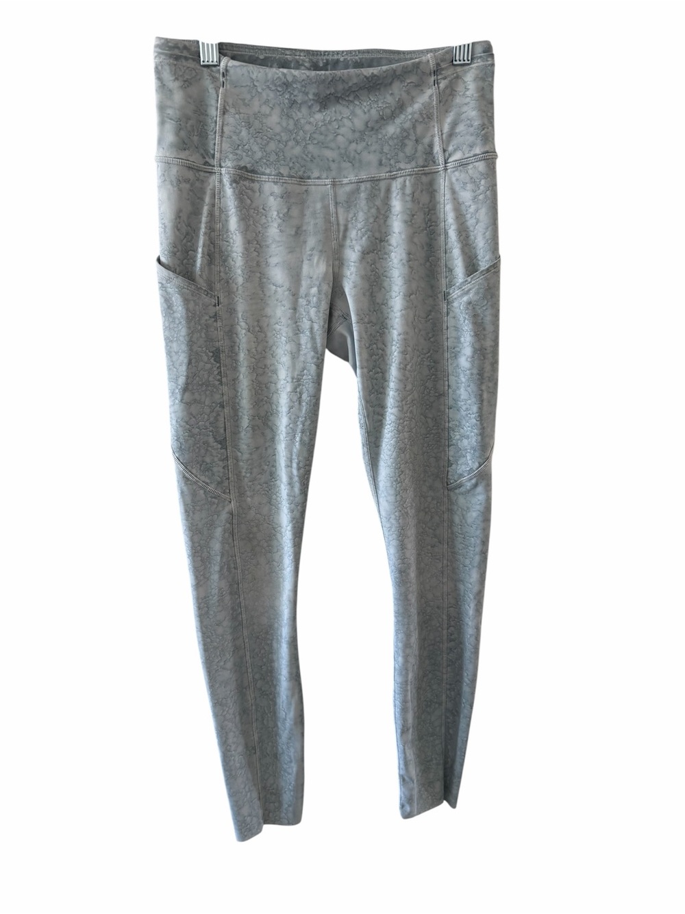 Lululemon Fast and Free Tight 25" Nulux
City Grit White Blue Fog sz 6 high rise - Picture 3 of 6